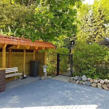 Vakantiehuis De Heide בית נופש *